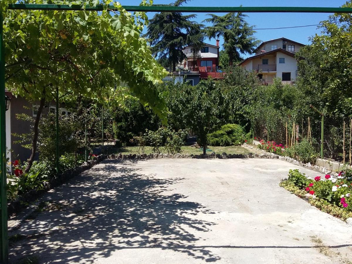 Villa Sunny Day Saints Constantine and Helena Exterior photo